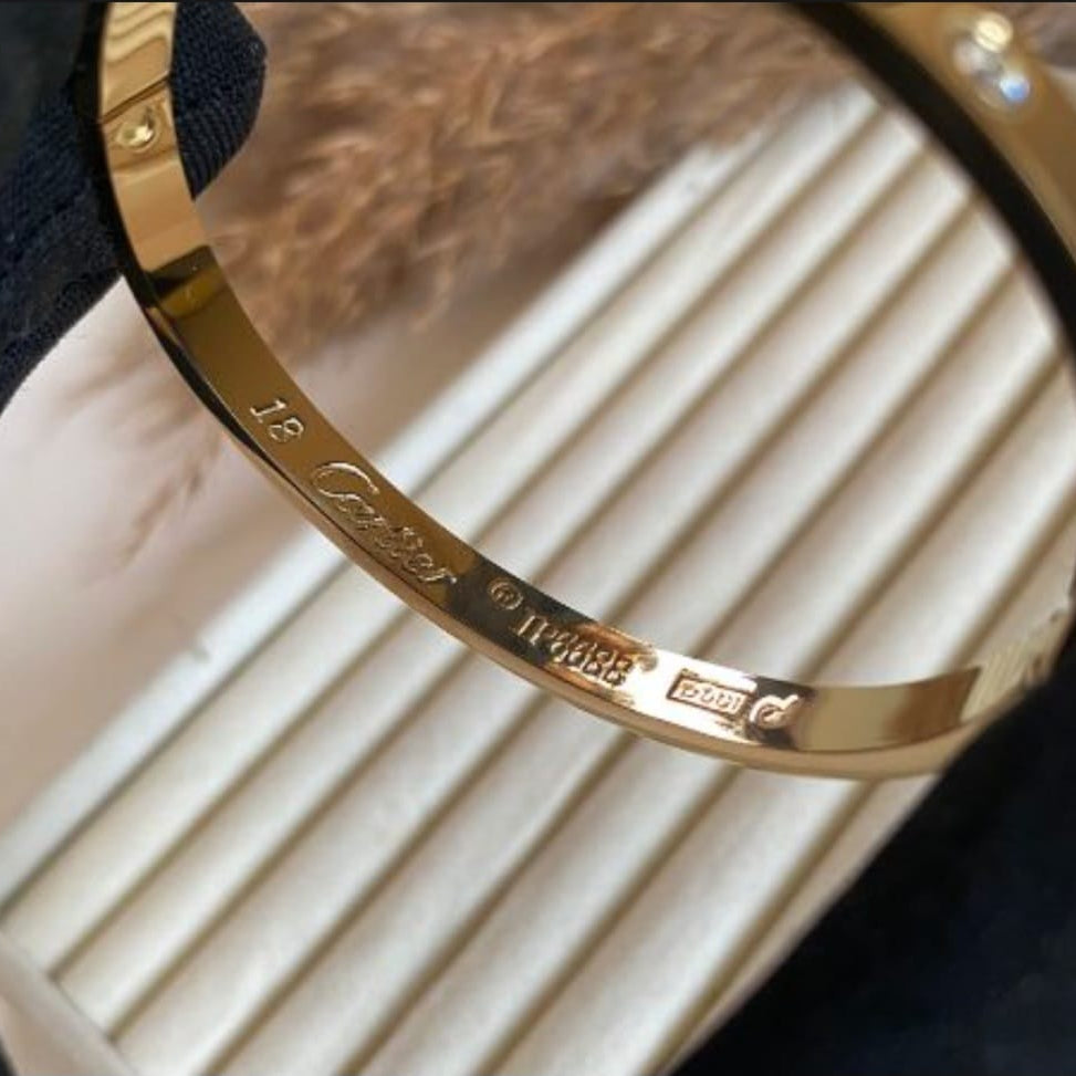 2 waterproof stainless steel bracelets